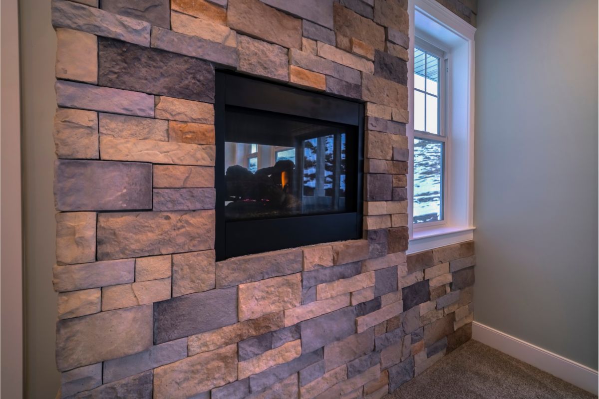 Wall-Mounted Fireplaces: A Guide to the Top Picks and Features