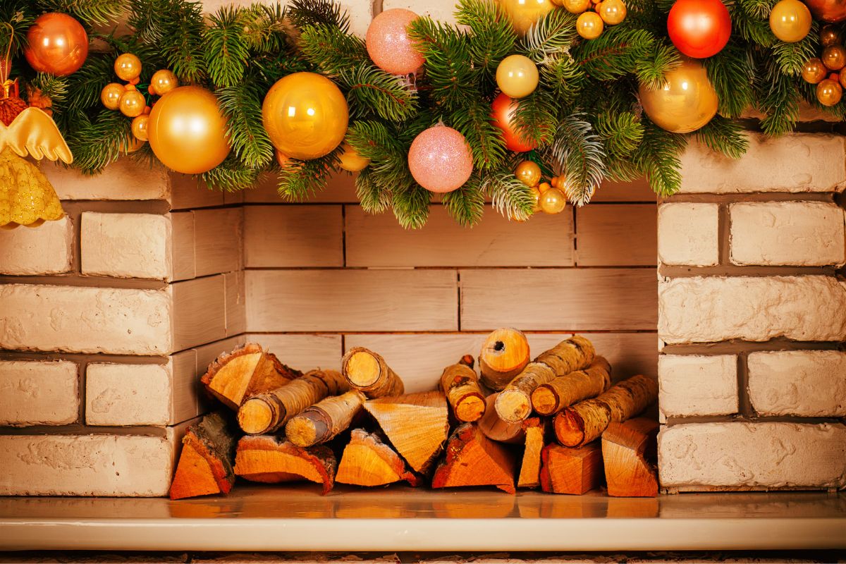 How To Decorate Unused Fireplace (1)