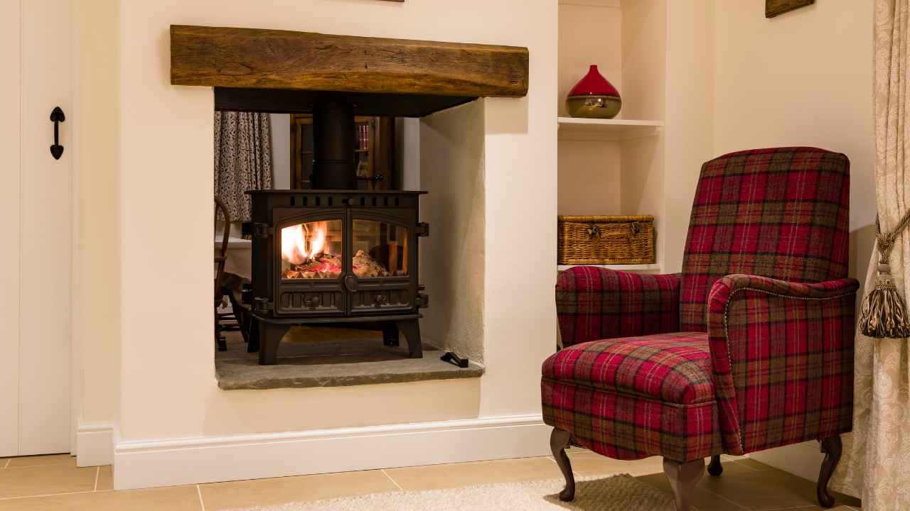 Double Sided Fireplace Ideas for connecting two rooms: Creating a warm ...