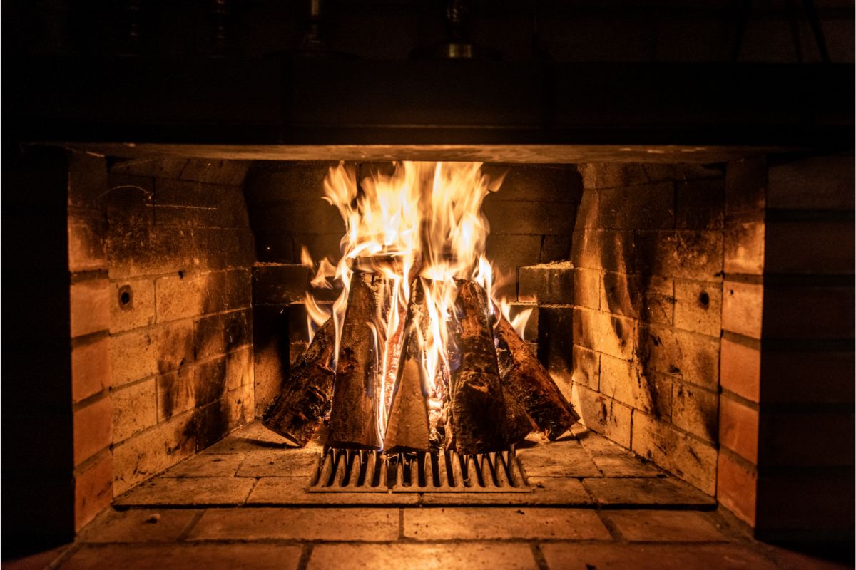 What Is A Fireplace Damper?