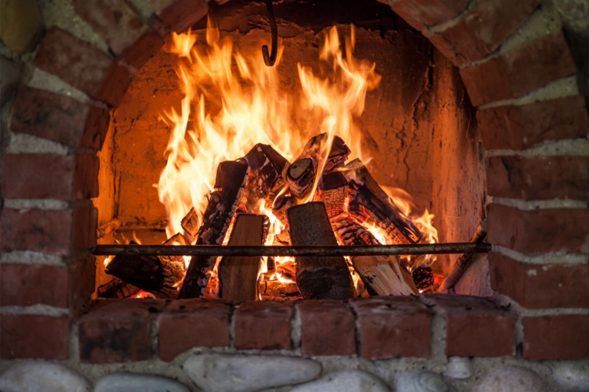 What Is A Fireplace Damper?