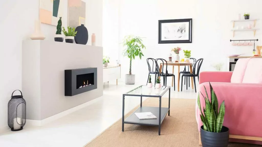 White fireplace mantel